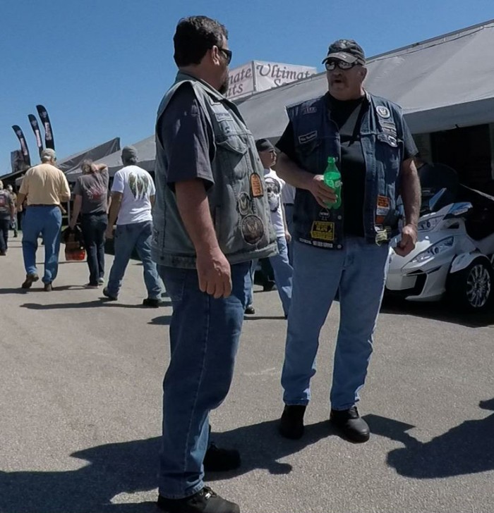 bikers-at-daytona-bc