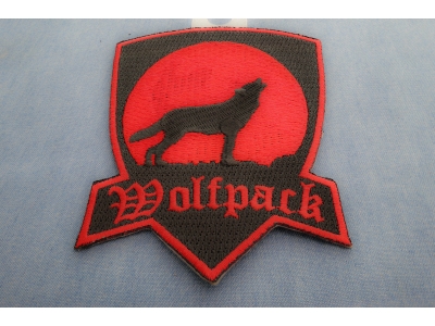 Wolfpack Patch In Red With Howling Moon | Embroidered Biker Patches