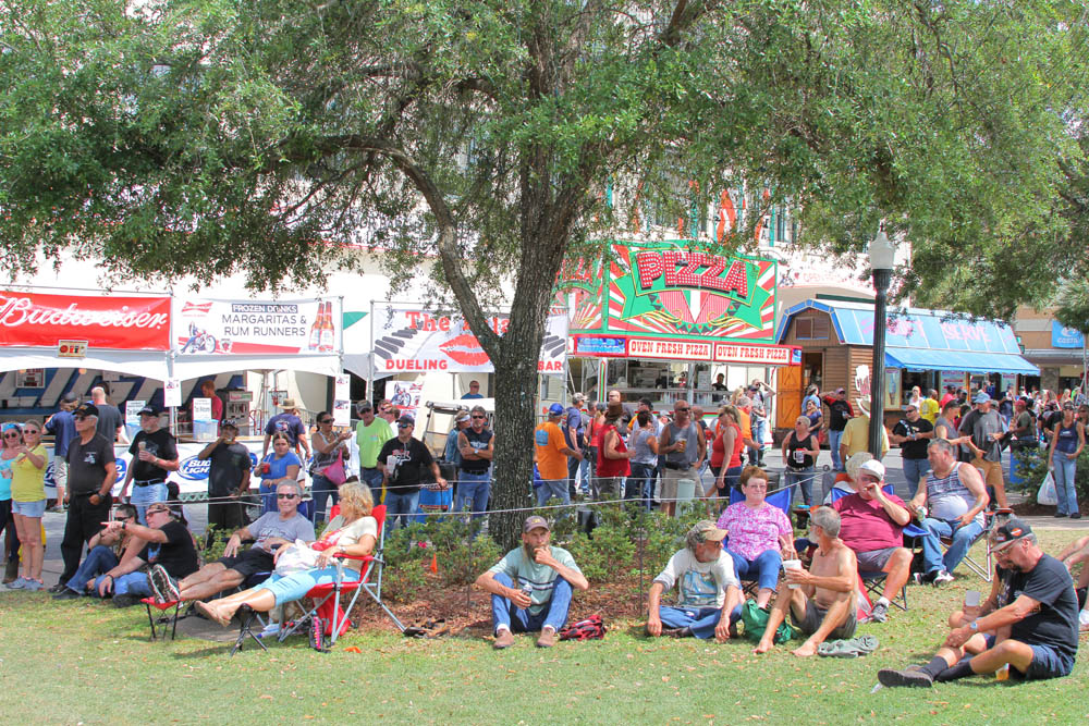 Leesburg Bike Fest 2016 has started