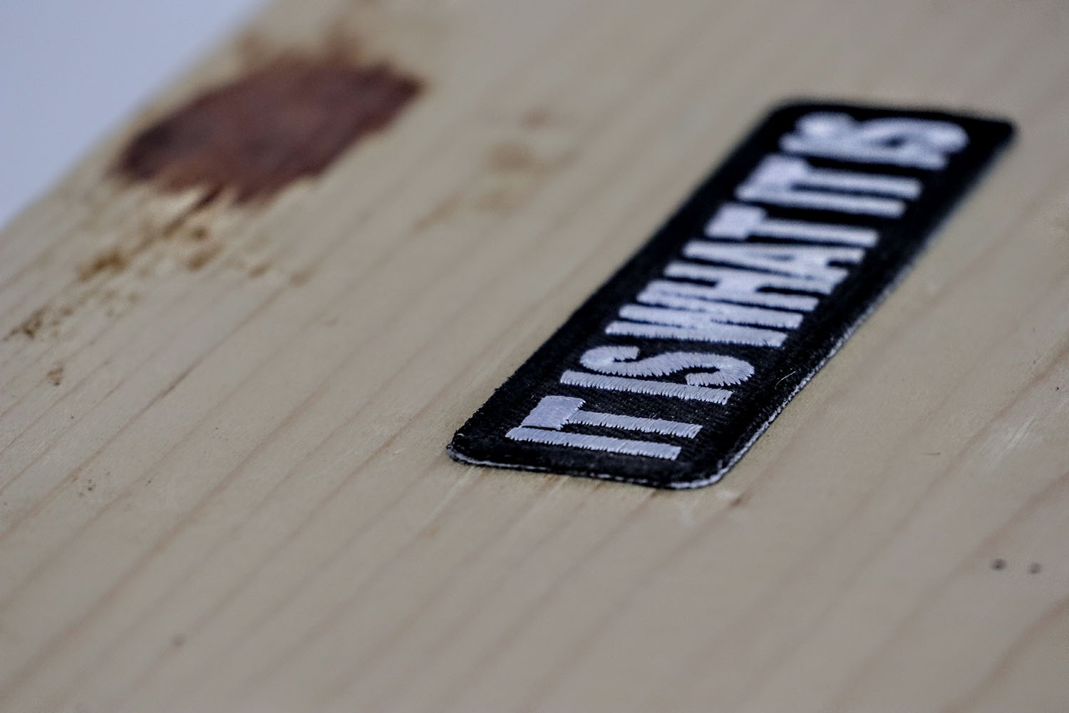 Can you Iron on a Patch on to a piece of Wood or Metal