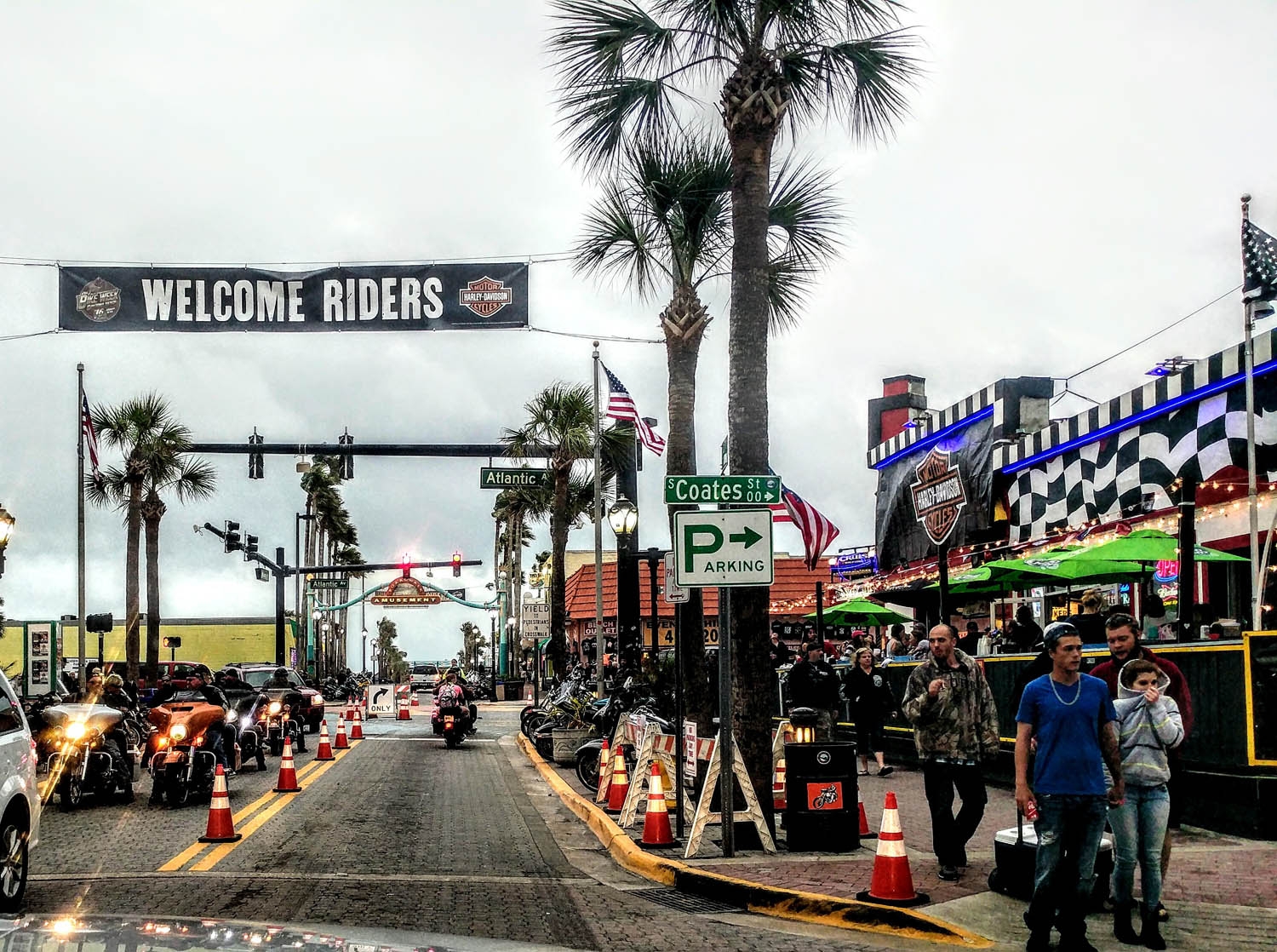 Rainy Sunday and Monday at Daytona Bike Week