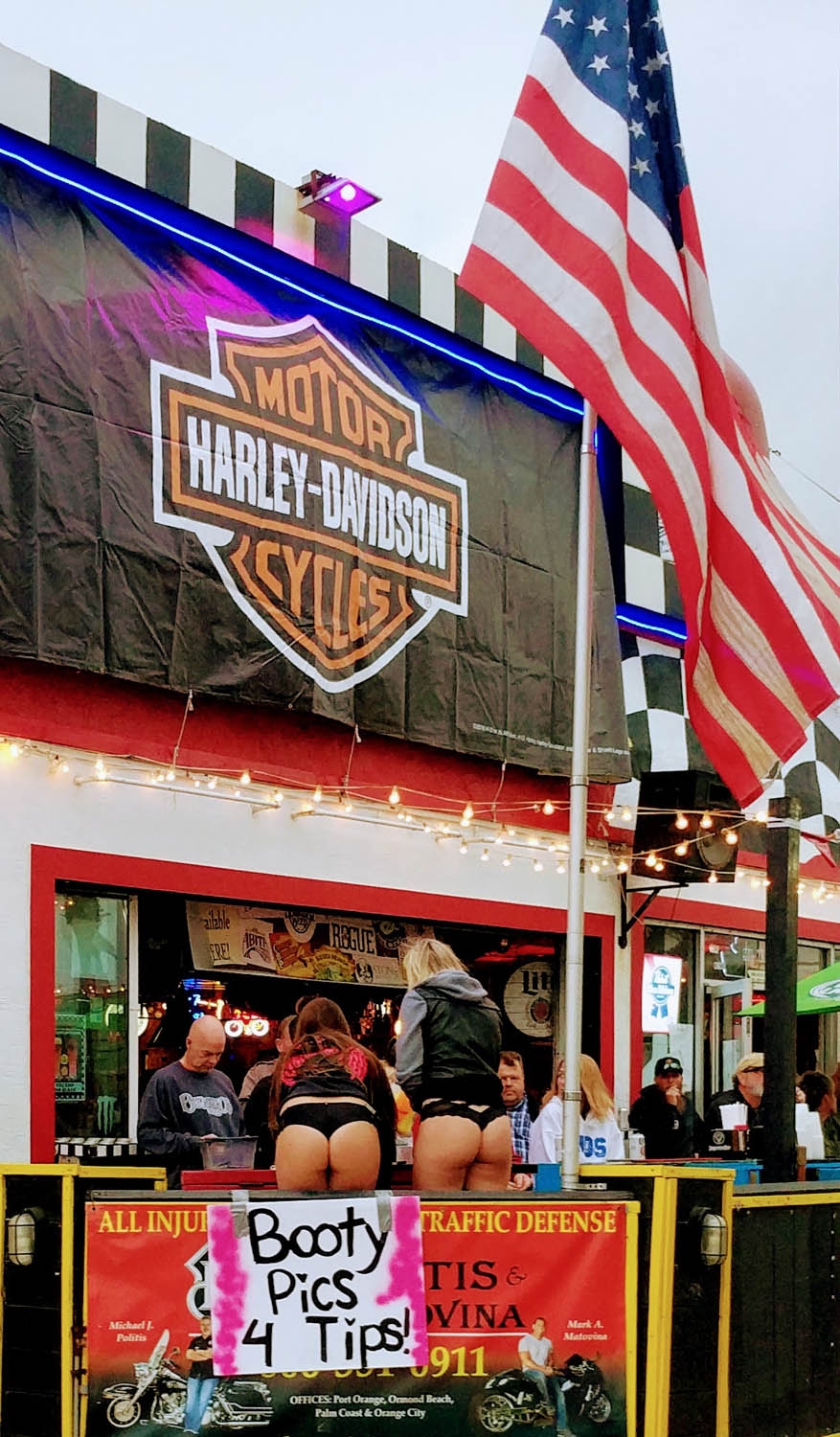 Rainy Sunday and Monday at Daytona Bike Week