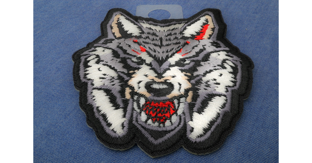 Snarling Wolf Iron on Patch by Ivamis Patches