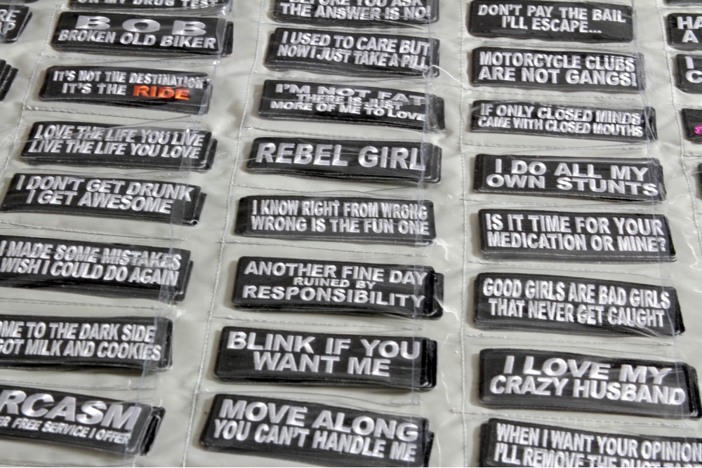 4x2 inch Pockets Vinyl Display for Iron on Patches 4x2 inch Pockets Vinyl Display for Iron on Patches