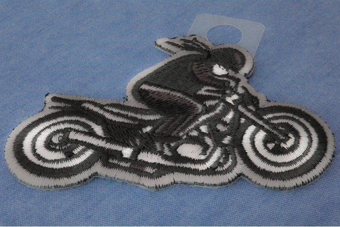3" Black & White Swallows Embroidered Iron-On Patches For Biker Vests