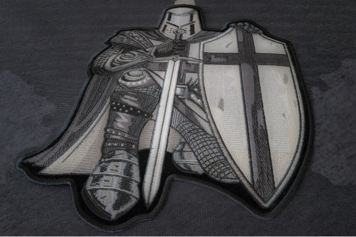 Kneeled Knight Patch diagonal view