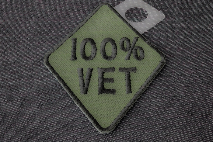100 Percent Vet Patch diagonal view