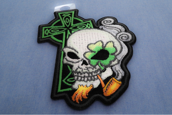 Irish Skull Cross Smoking Pipe Patch diagonal view