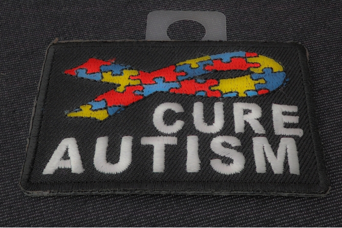 Cure Autism Puzzle Pieces Ribbon Patch diagonal view