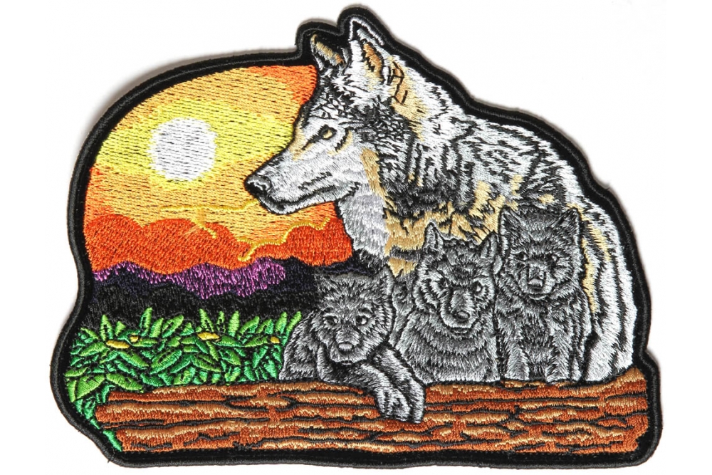 Wolf and Cubs Medium 6 Inch Patch