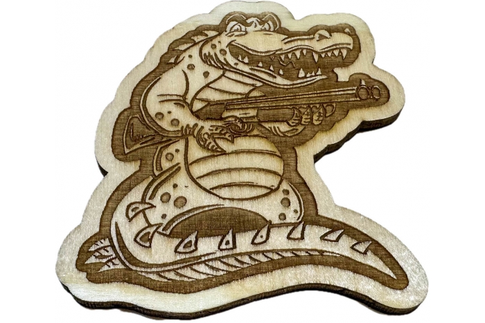 Alligator with Shotgun Wood Decor Alligator with Shotgun Wood Decor